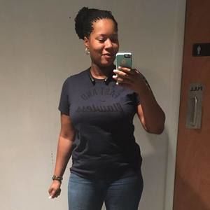 Meet your Posher, Monique